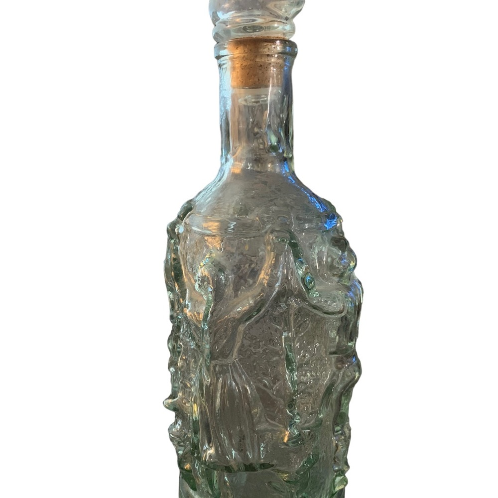 Nobler Dancing People Bottle and Stopper